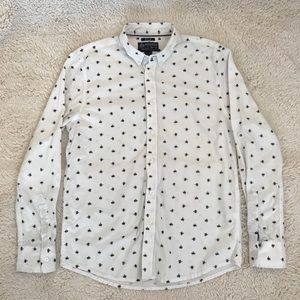 American Rag CIE Size M Button Down